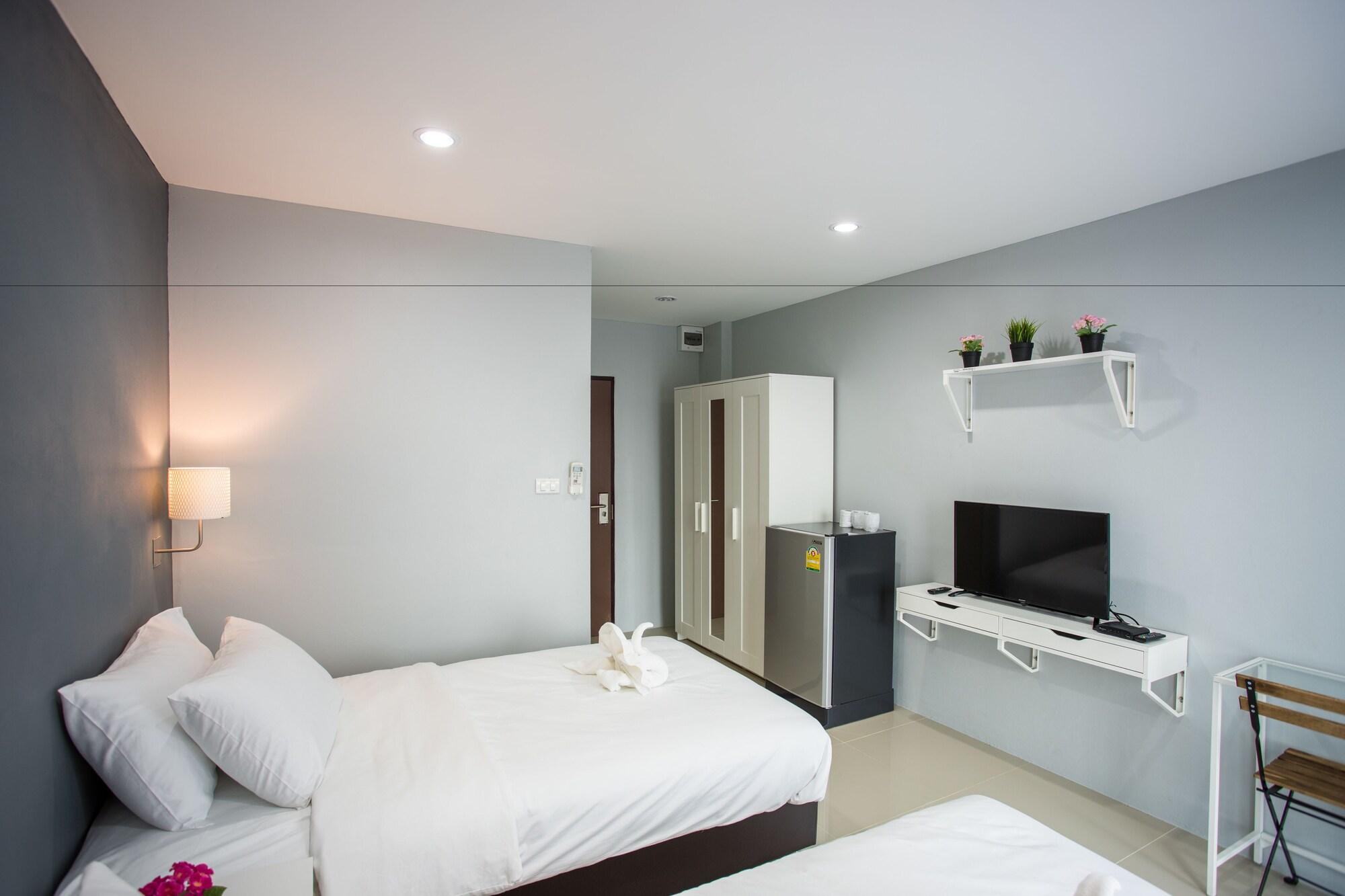 Twentynine Kv Apartel Nonthaburi Exterior photo